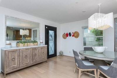 Corona Del Mar, CA 92625,214 Marguerite Avenue
