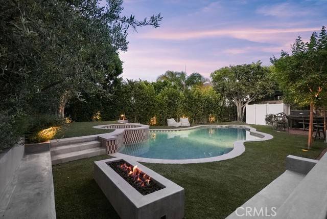 Huntington Beach, CA 92646,22372 Harwich Lane