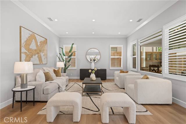 Irvine, CA 92620,100 Henderson