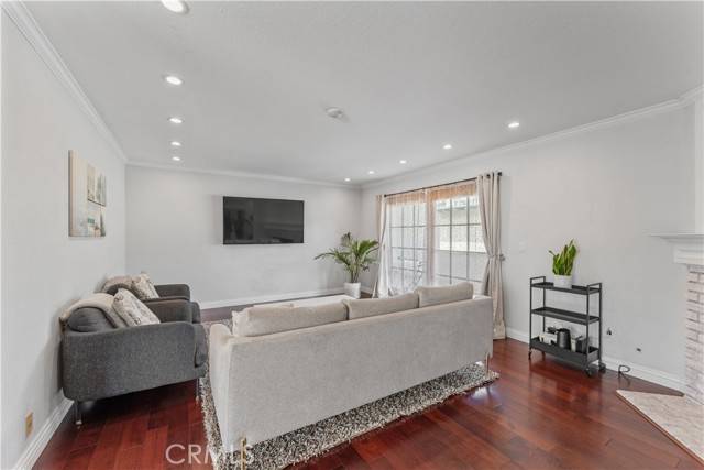 Redondo Beach, CA 90278,1814 Grant Avenue #7