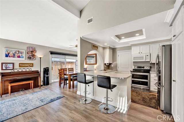 Tustin, CA 92780,14772 Braeburn Road