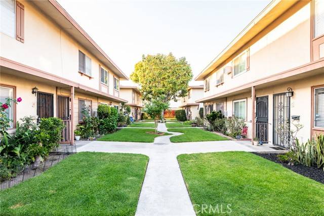 Buena Park, CA 90620,8804 Valley View Street #C