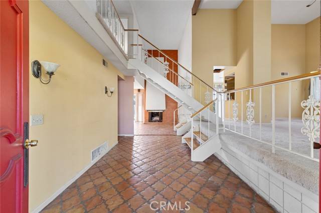 Placentia, CA 92870,1713 Roanoke Street