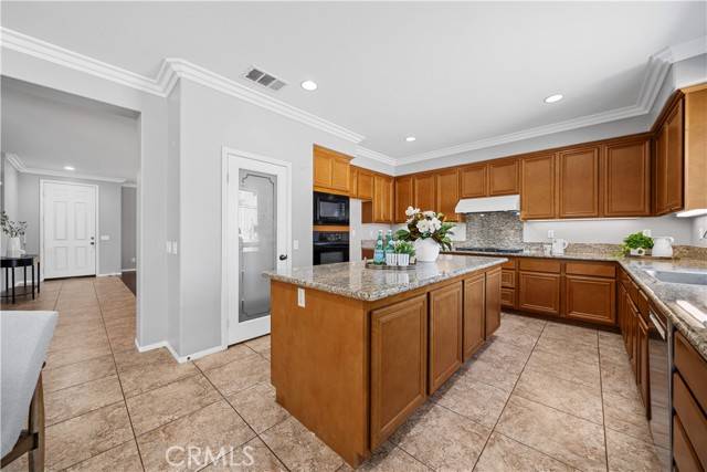 Eastvale, CA 92880,7626 Soaring Bird Court