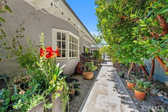 Irvine, CA 92603,19172 Sierra Maria Road