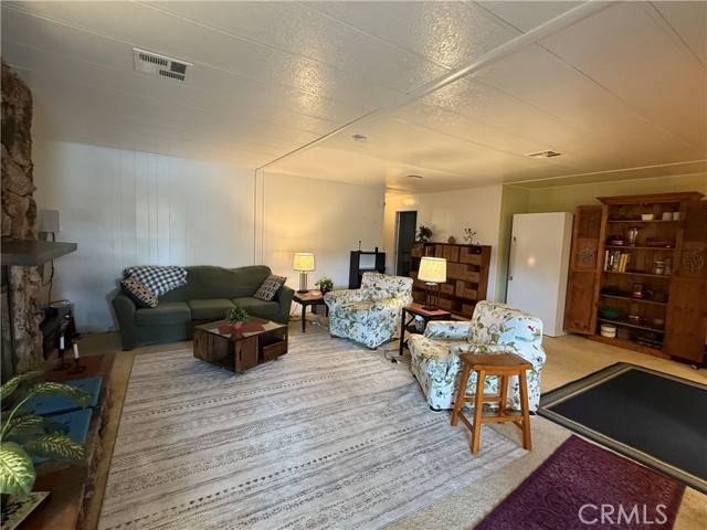 Rancho Dominguez, CA 90220,2601 E Victoria #373
