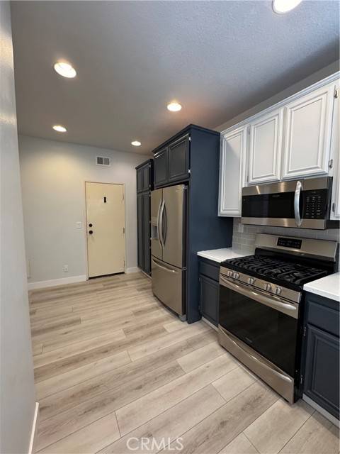 Aliso Viejo, CA 92656,5 Meadowbrook