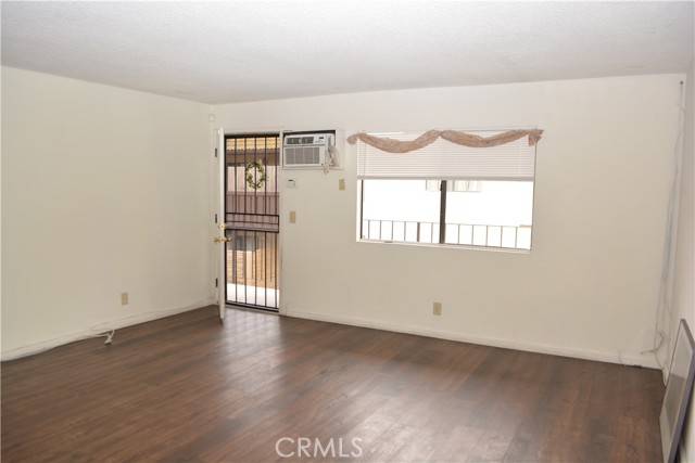 Paramount, CA 90723,15351 Orange Avenue #25