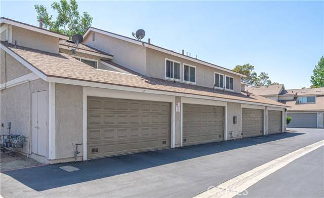 Ontario, CA 91761,1650 S Campus Avenue #17
