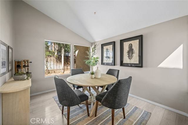 Lake Forest, CA 92630,22572 Charwood Circle