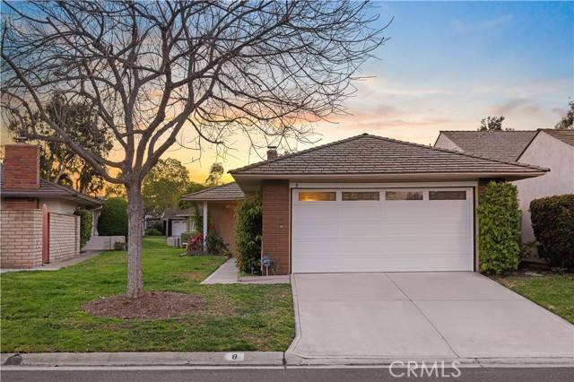 Irvine, CA 92612,8 Dogwood