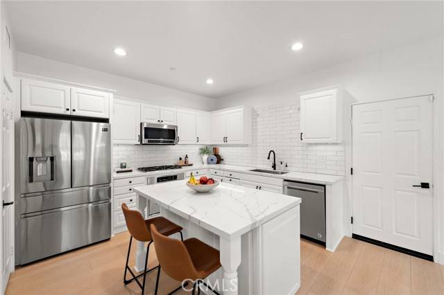 Ladera Ranch, CA 92694,109 Orange Blossom Circle