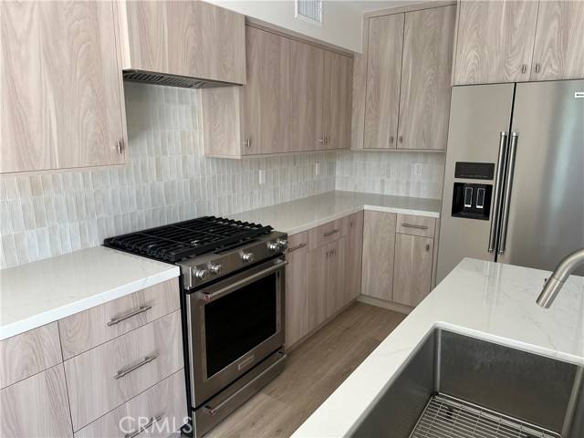 Newport Beach, CA 92663,222 Cedar Street #B