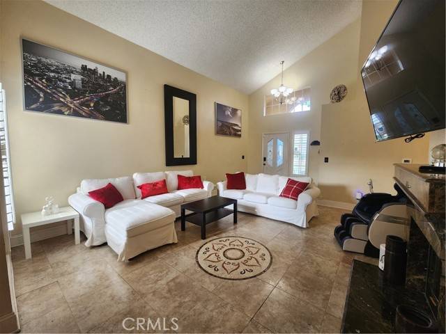 Huntington Park, CA 90255,6033 Templeton Street