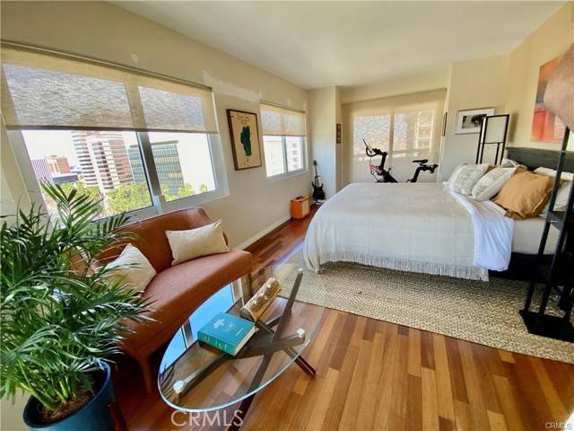Long Beach, CA 90802,525 E Seaside Way #1203