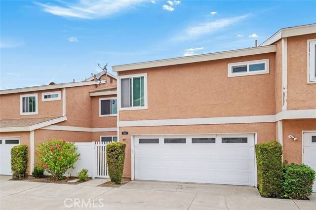 Mission Viejo, CA 92691,25165 Charlinda Drive #2
