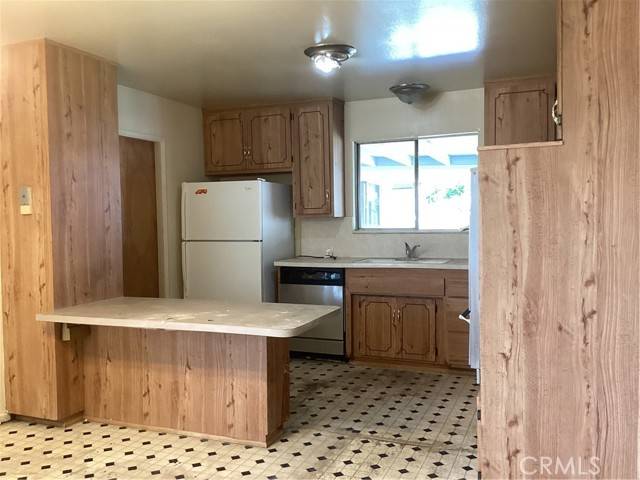 Westminster, CA 92683,8571 Heil Avenue