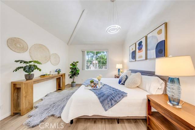 Tustin, CA 92782,13445 Savanna