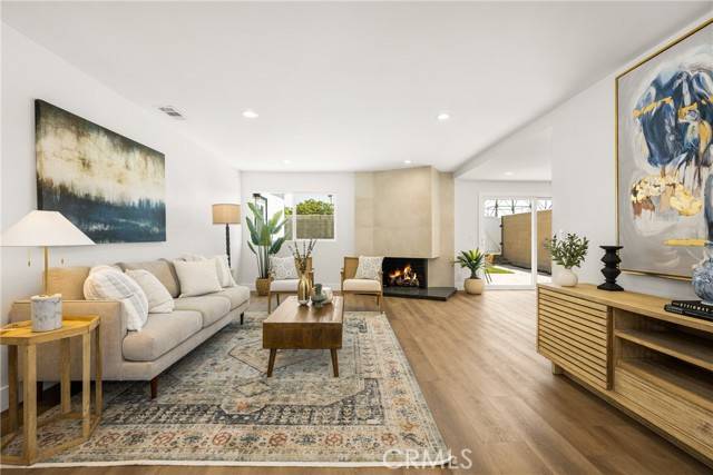 Huntington Beach, CA 92646,9802 Effingham Drive