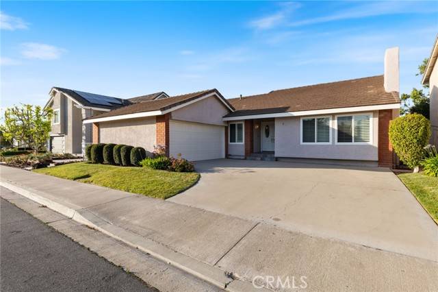 Irvine, CA 92604,38 Deerwood E