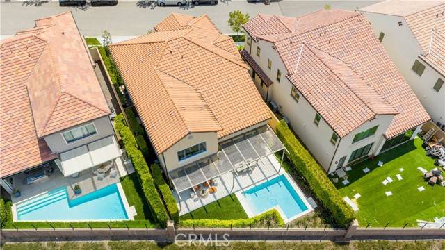Irvine, CA 92602,137 Prestigo