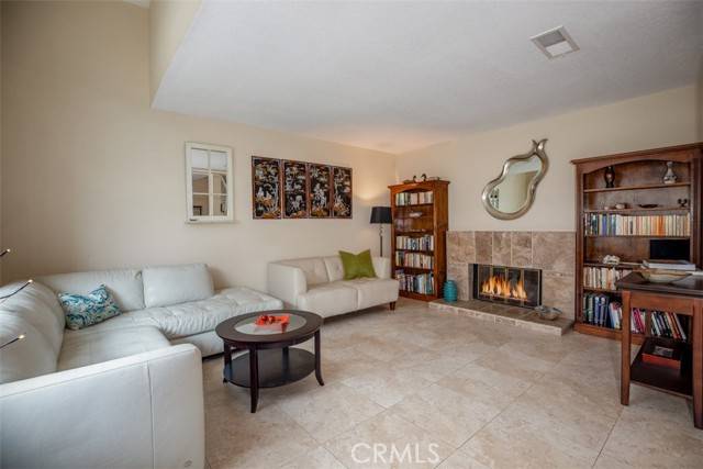 Laguna Niguel, CA 92677,4 Amherst