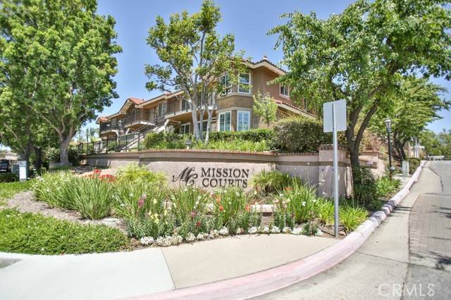 Rancho Santa Margarita, CA 92688,45 Via Hermosa