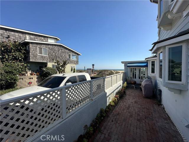 Sunset Beach, CA 90742,16685 S Pacific Avenue