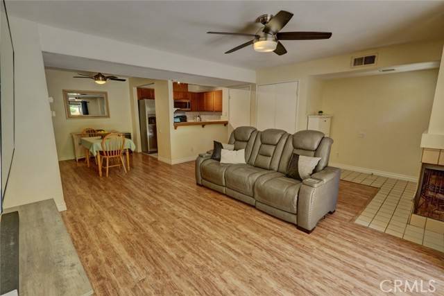 Lake Forest, CA 92630,25712 Le Parc #7