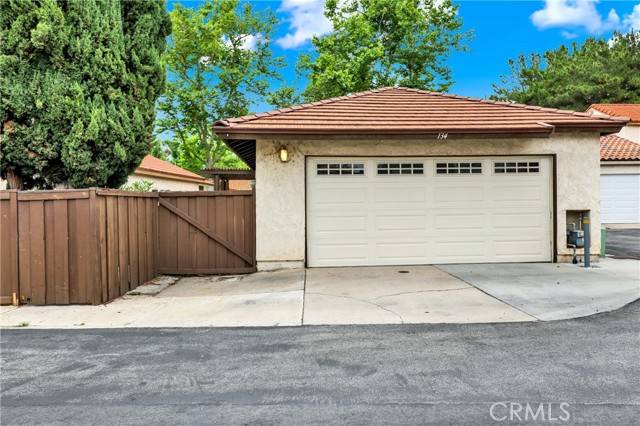 Irvine, CA 92618,134 Orchard