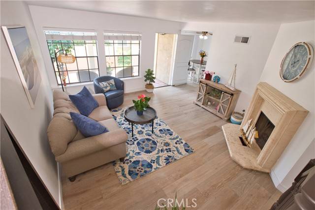 Huntington Beach, CA 92649,16102 WARMINGTON Lane #15