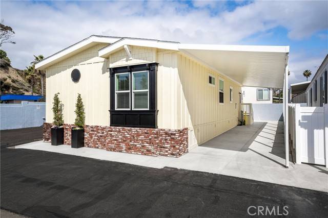 San Clemente, CA 92672,114 Shell