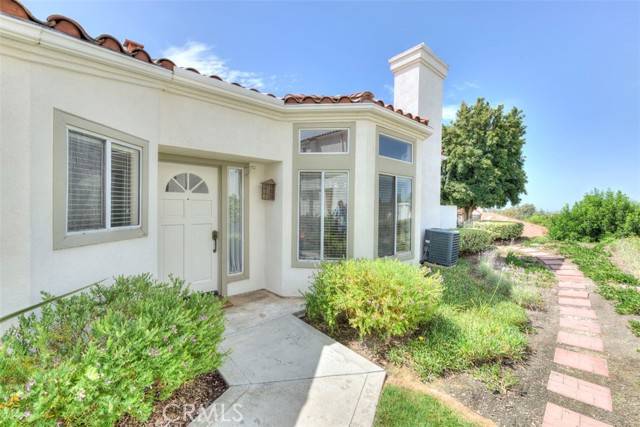 Rancho Santa Margarita, CA 92688,17 Calle Katrina