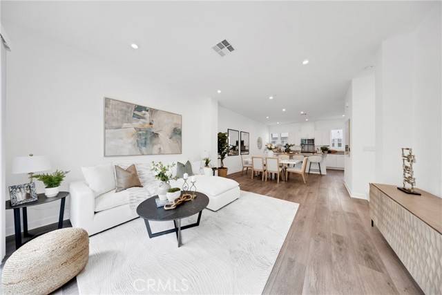 Anaheim, CA 92805,1611 W Cara Drive