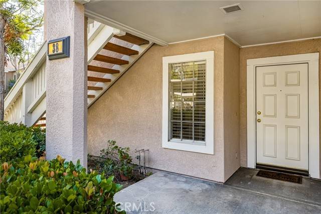 Irvine, CA 92614,38 Woodleaf