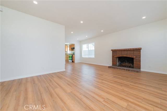 Irvine, CA 92604,14872 Doheny Circle