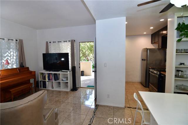 Rancho Santa Margarita, CA 92688,5 Gaviota #130