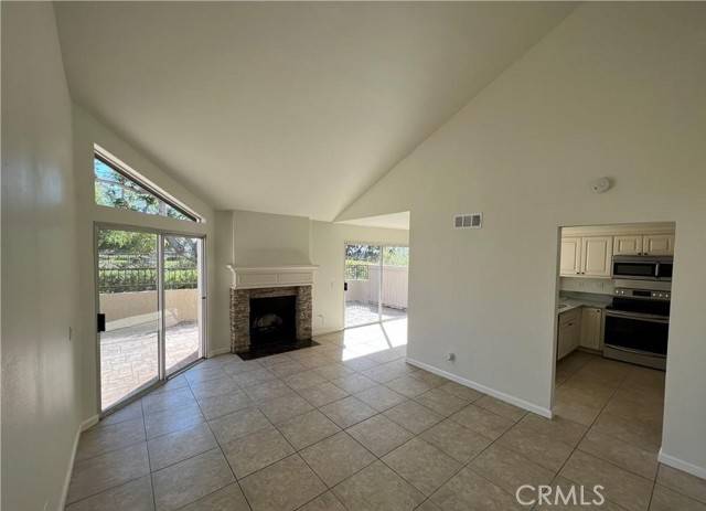 Irvine, CA 92612,193 Stanford Court #11