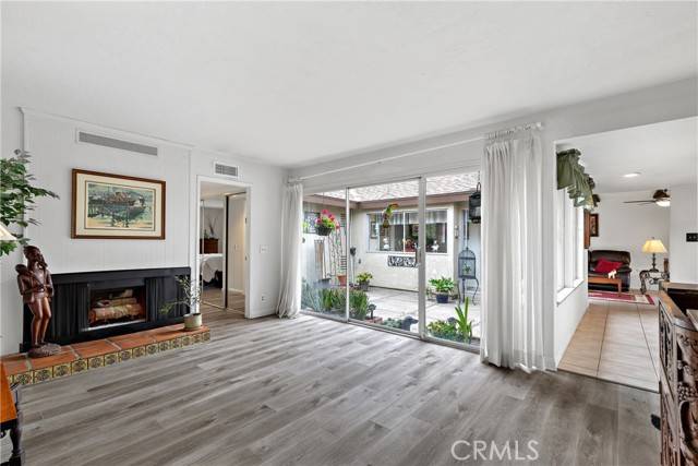 Anaheim, CA 92807,1724 N Oakwood Avenue