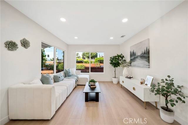 Los Angeles, CA 90031,2250 Dorris Pl