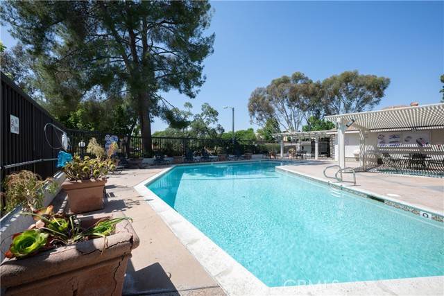Lake Forest, CA 92630,25691 Sycamore Pointe #3B