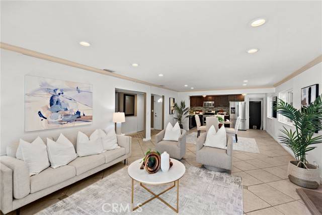 Lake Forest, CA 92630,23076 Dune Mear Road