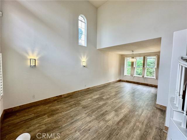 Aliso Viejo, CA 92656,6 Sandbridge