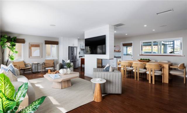 Surfside, CA 90743,29 Surfside Avenue #B