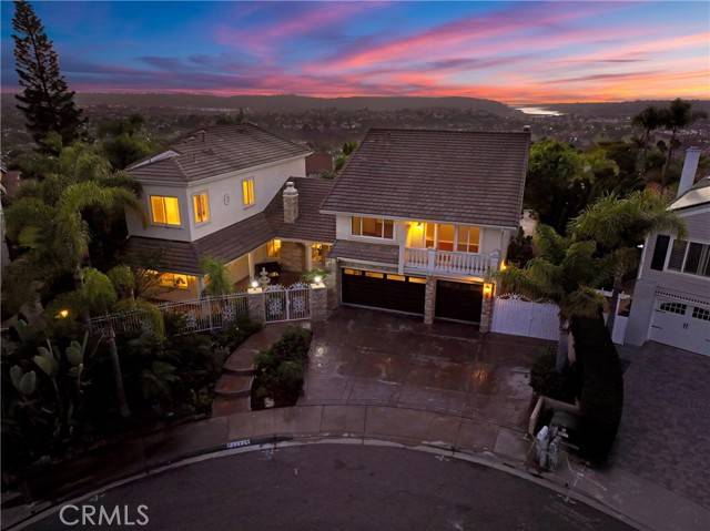 Carlsbad, CA 92009,3313 Cabo Court