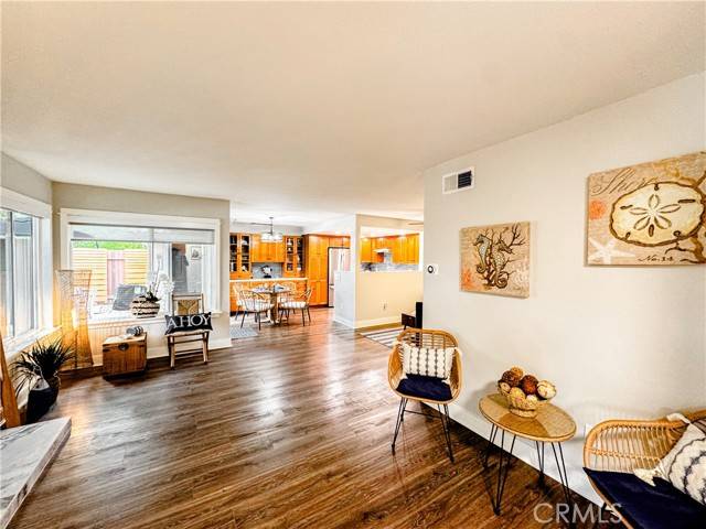 Huntington Beach, CA 92648,18602 creek lane