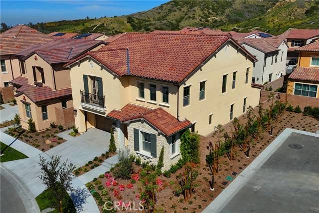 Irvine, CA 92602,149 Somera