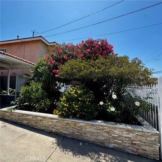 Huntington Beach, CA 92647,7842 Cypress Drive