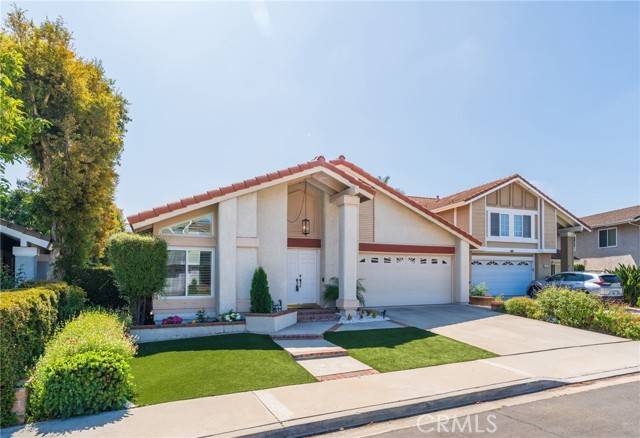Irvine, CA 92620,17 Kara