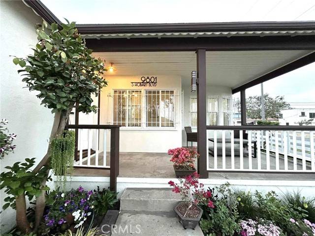 Los Angeles, CA 90047,9801 S Hobart Boulevard